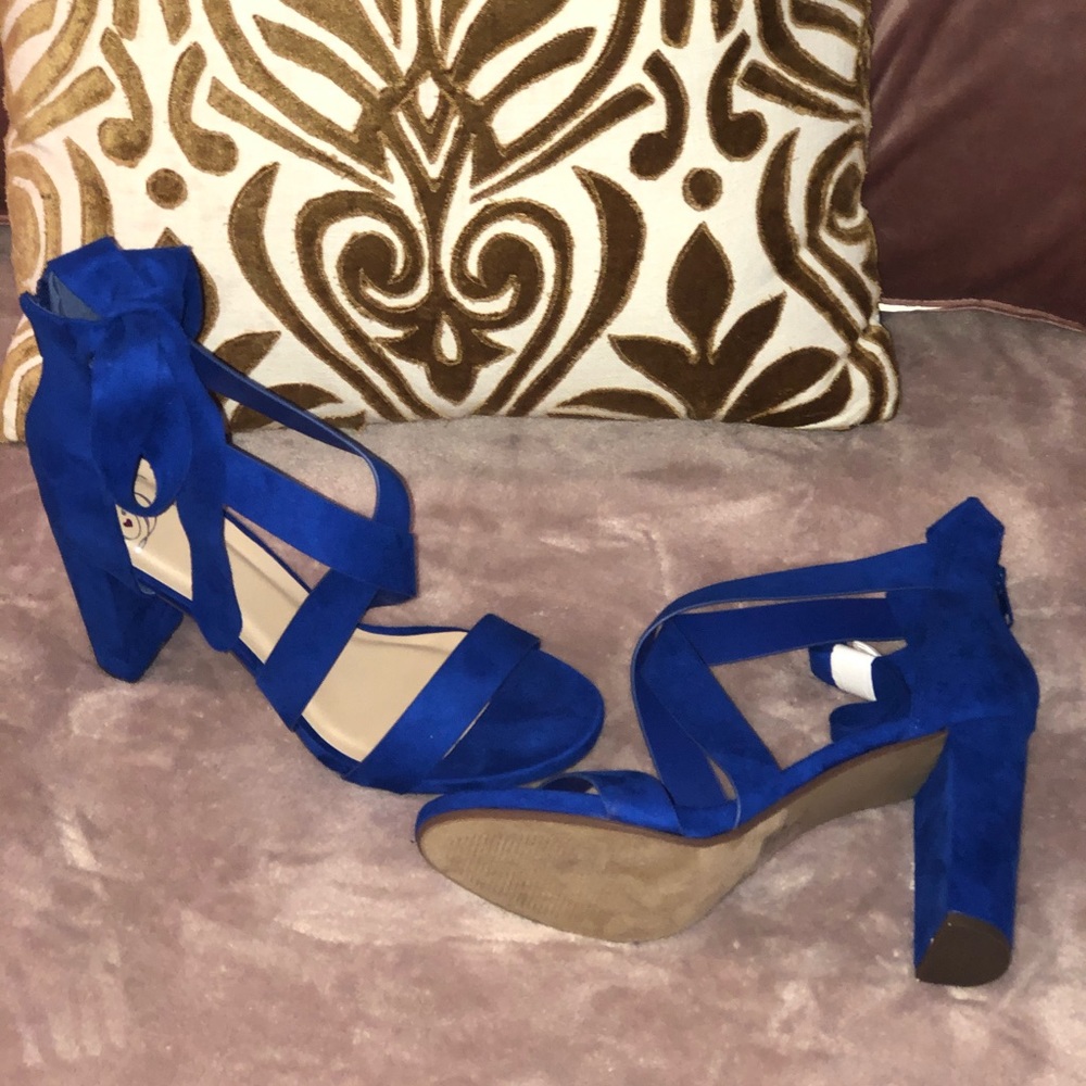 Diva Platform Heels